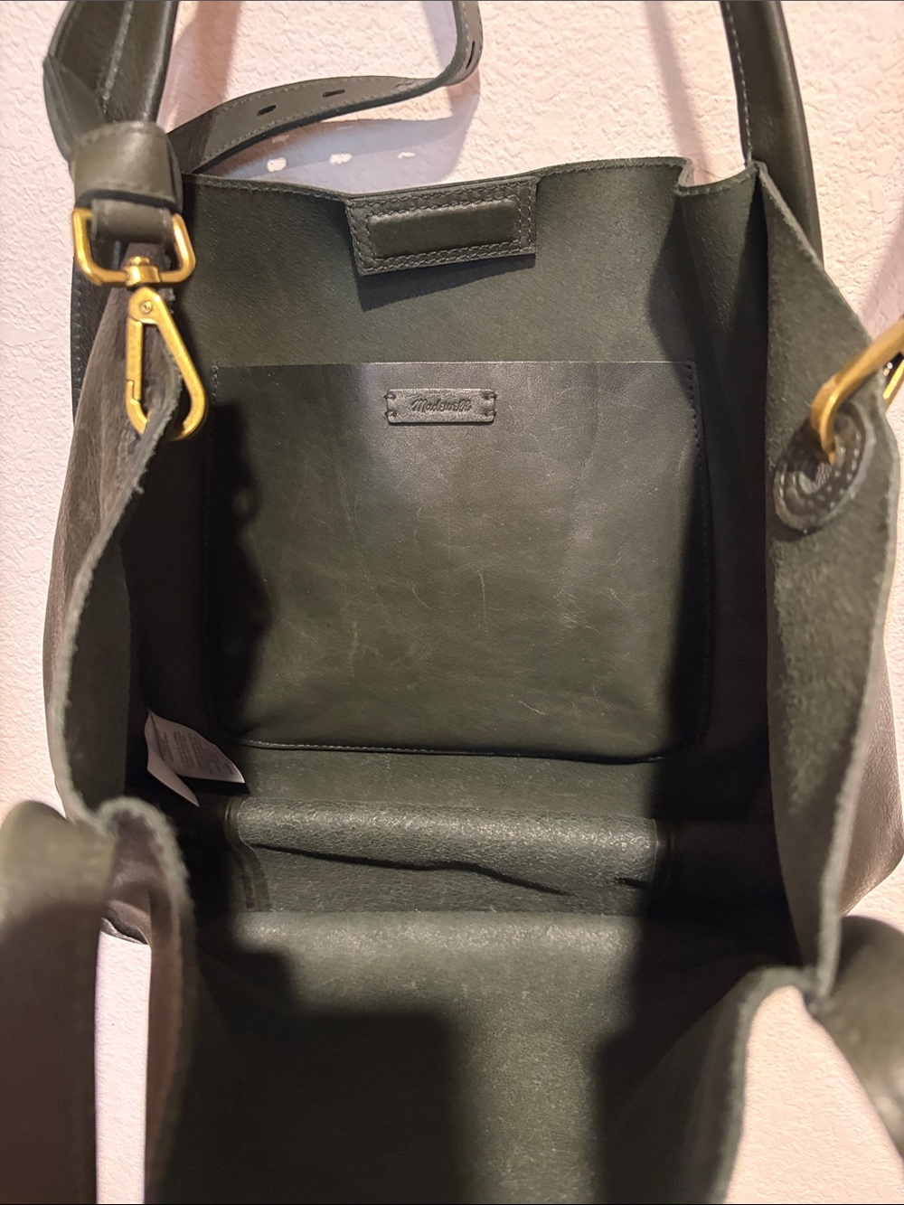 Madewell Classic Women’s Leather Tote Bag in Dark Green
In excellent condition - Picture 4 of 4